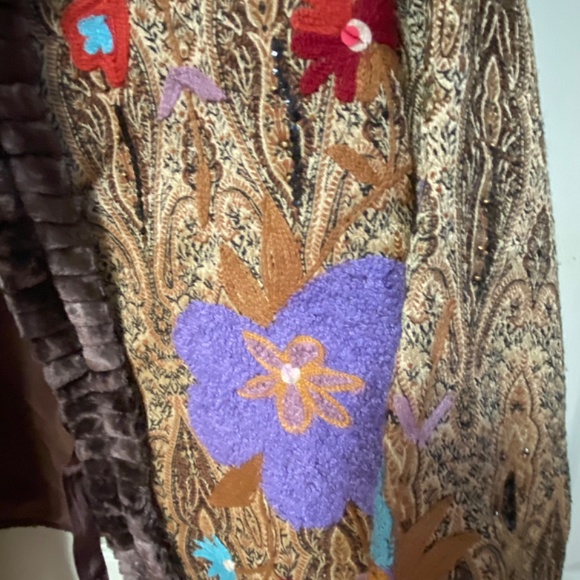 Eclectic embroidered jacket, - Picture 4 of 9